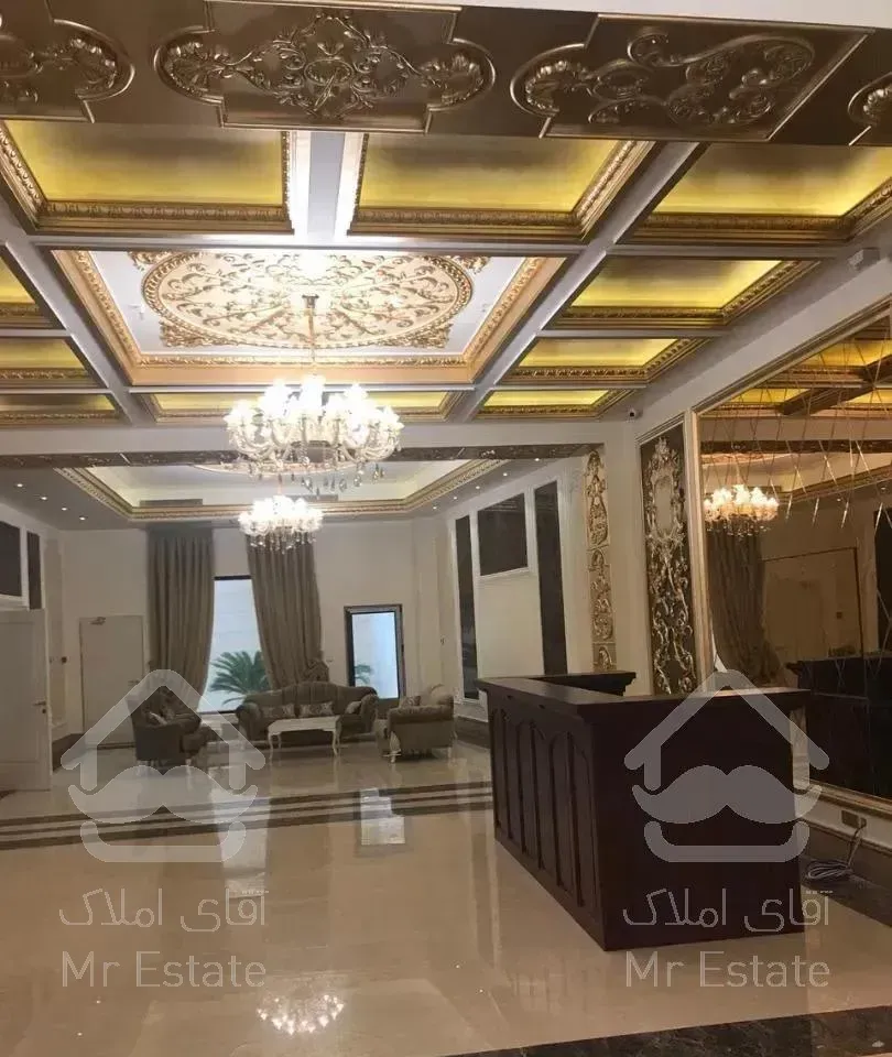 ۲۱۰متر تک واحدی طبقه آخر فول مشاعات