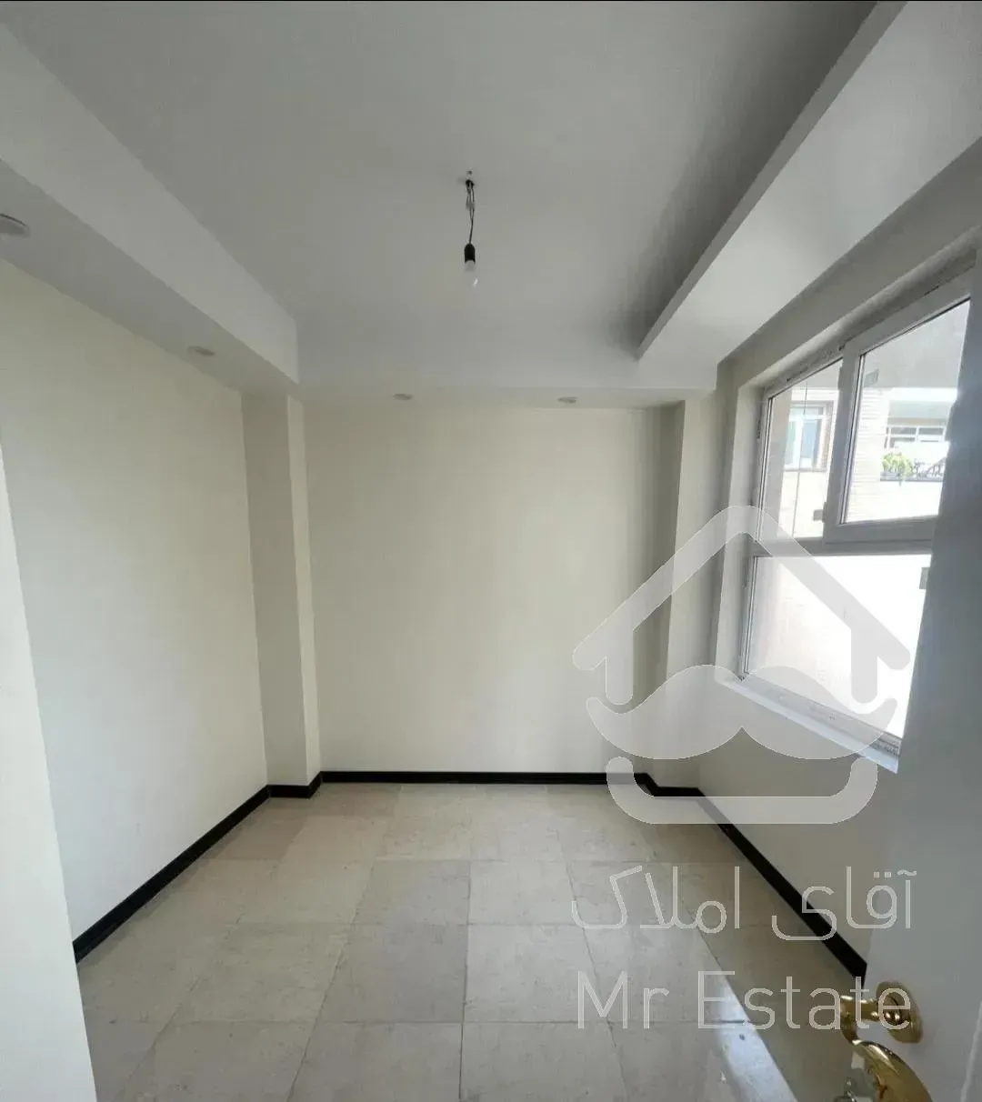 ۱۱۵ متر   دوخواب   خطی روبه افتاب   تاپ لوکیشن