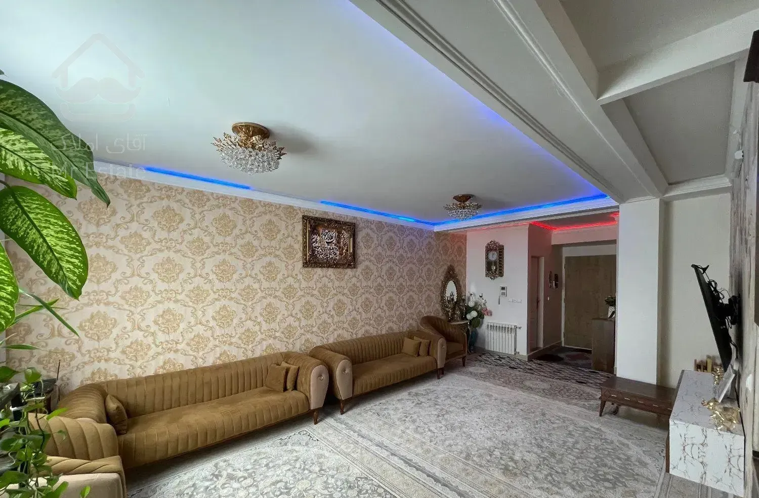 85 متر شیک /شبکه بهداشت