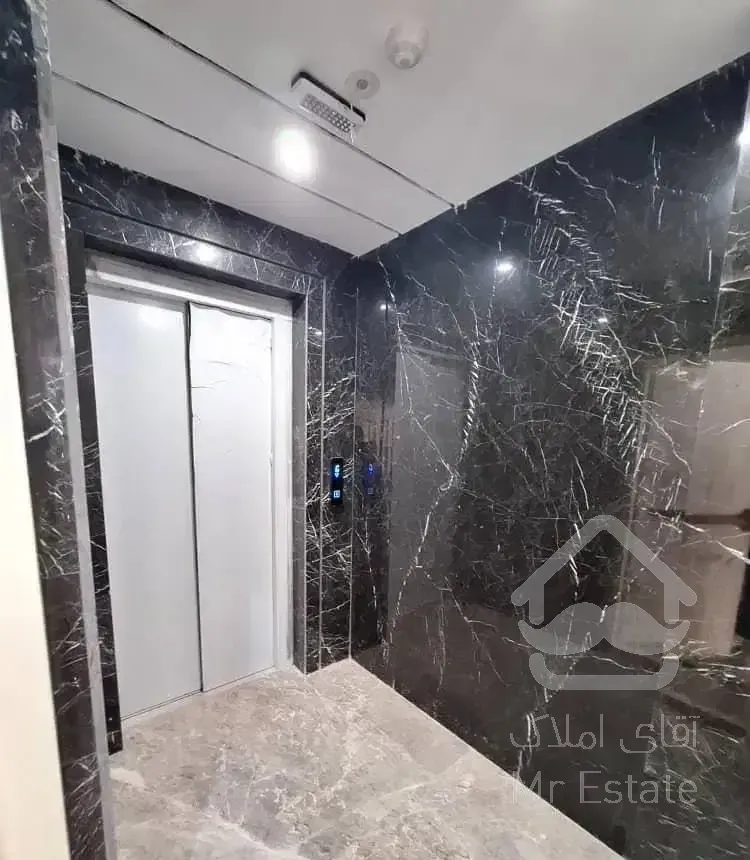 ونک شیراز شمالی ۱۴۰ متر ۳ خوابه تخلیه