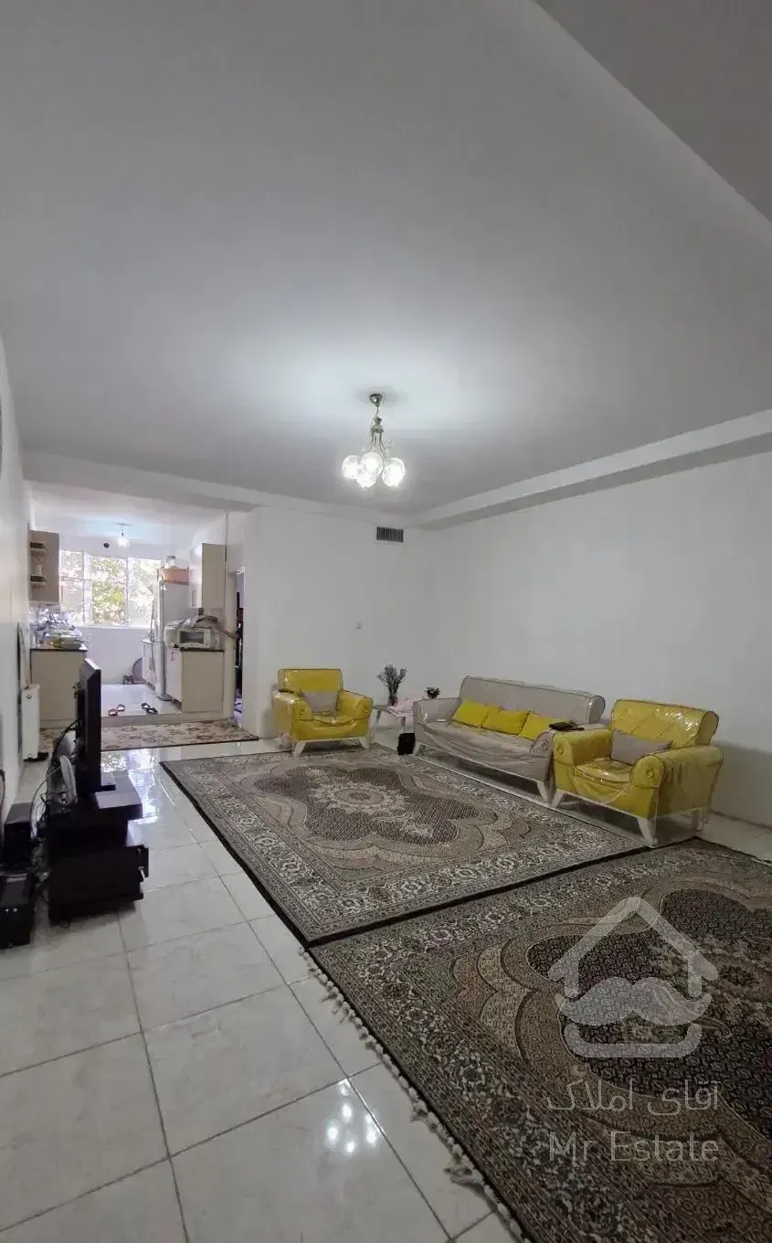 فروش آپارتمان روبه نما ۱۰۰ متری در گلشهر