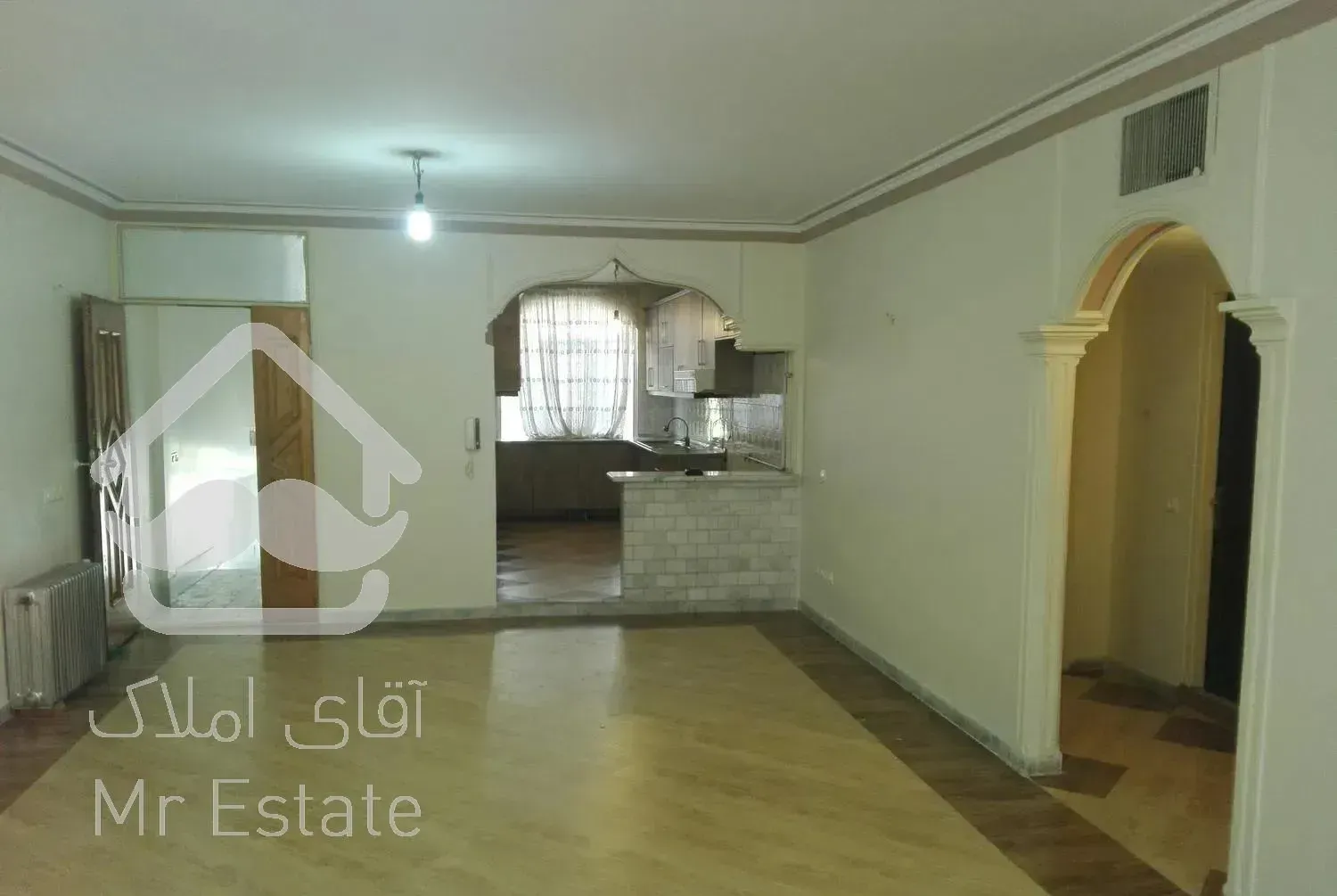 125 متر طبقه اول بلوار گلها