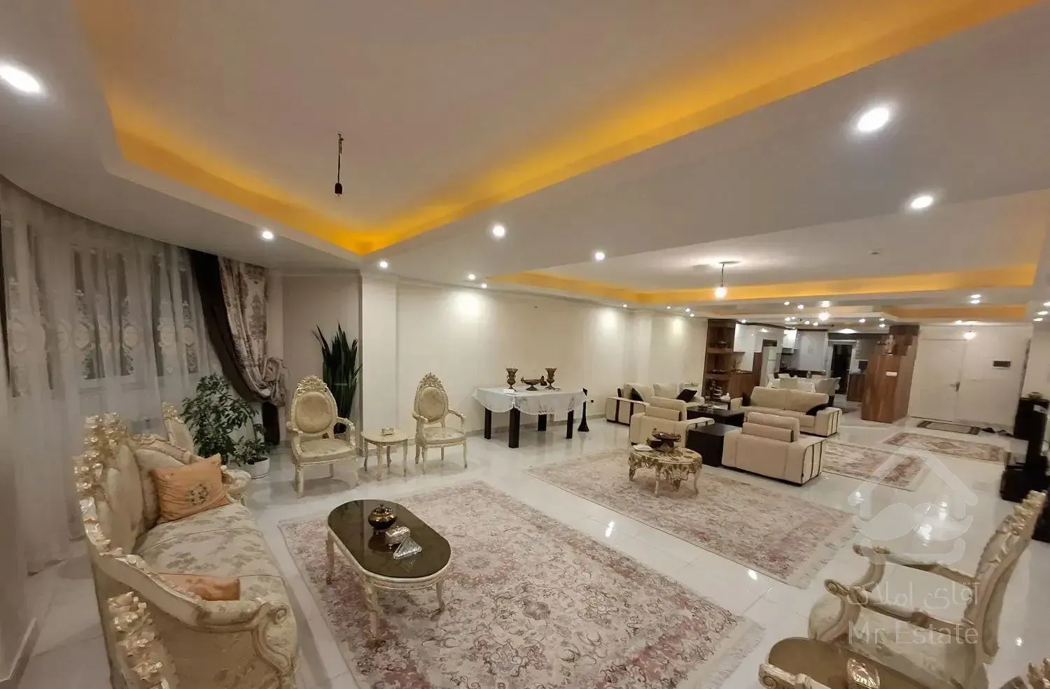 آپارتمان ۲۰۵متر تک واحد ائل گلی رجایی شهر ویلاشهر