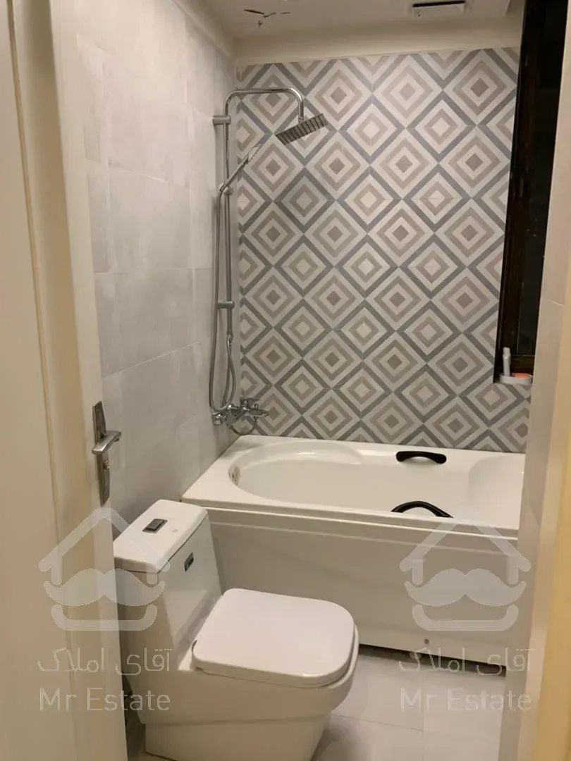 ٢٢٠ متری برج کوه نور کامرانیه