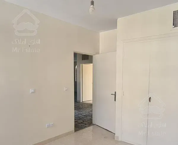 ملک کاملا دنج و بازسازی شده