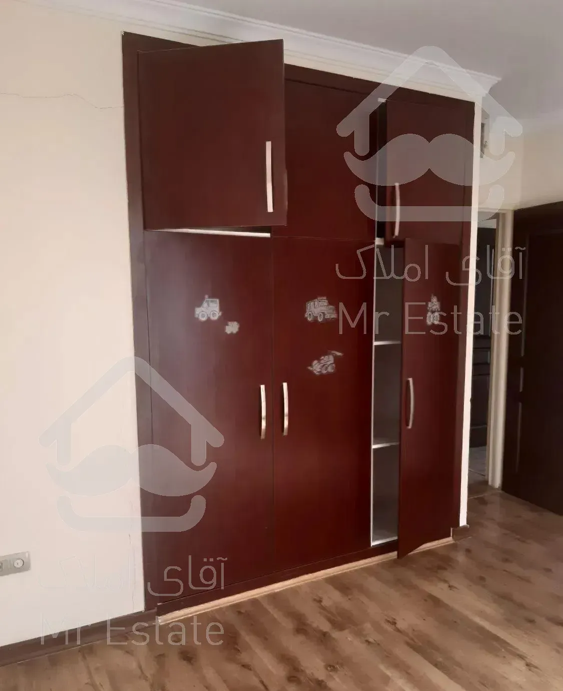 آپارتمان ۱۱۸ متری در قلهک