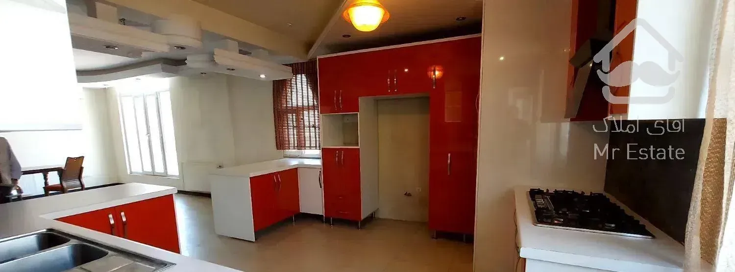 امیرآباد بالای جلال ۱۴۰ متر ۳ خواب