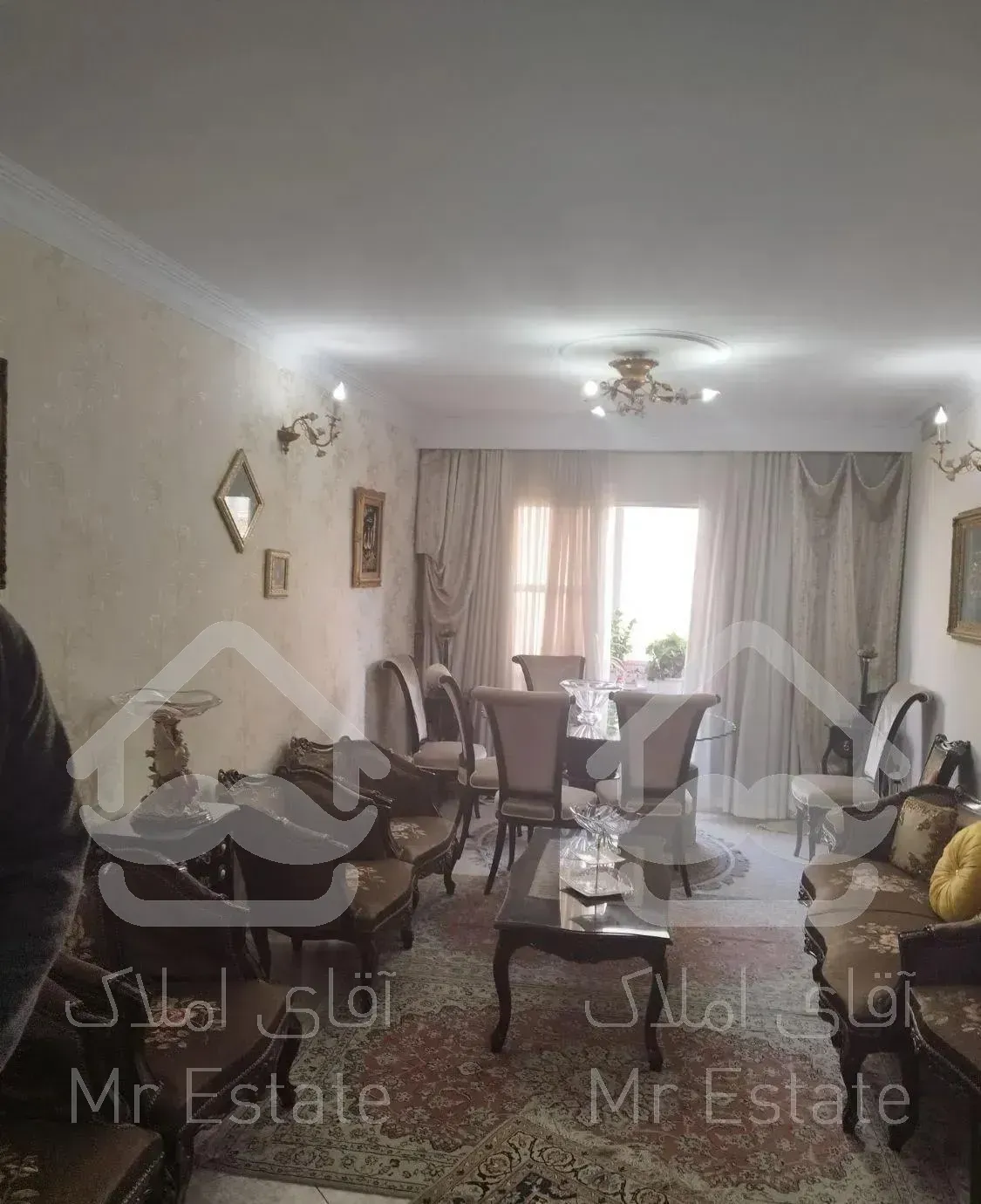 شیان ۹۳متر دو خوابه شیک