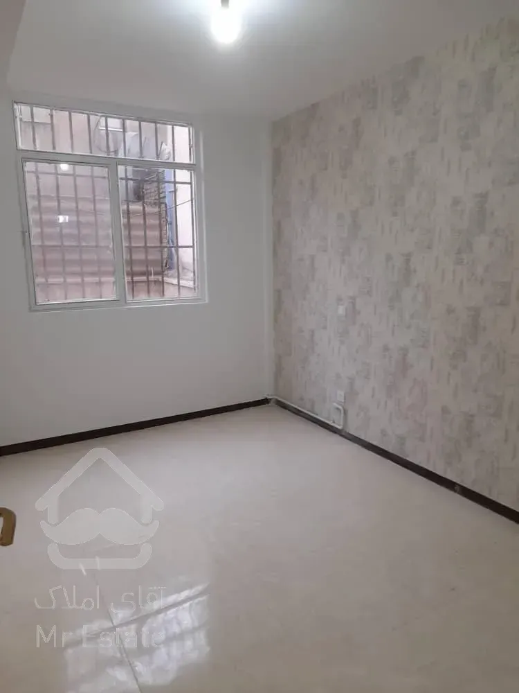 آپارتمان ۶۵متری ۲ خواب، لوکیشن عالی، خوش نقش، سال۷۷