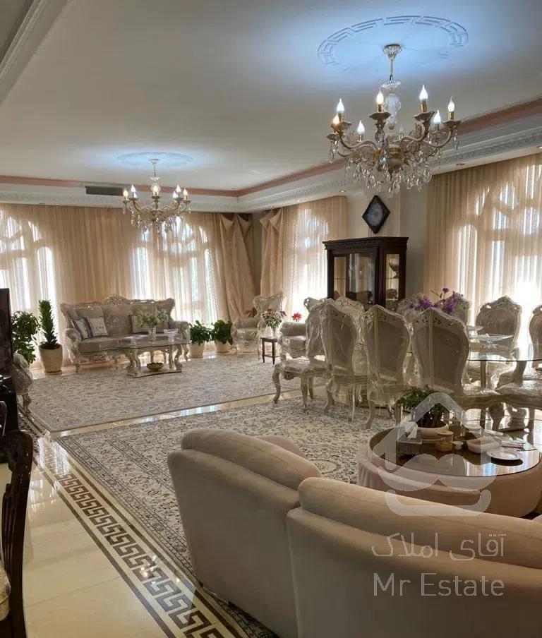 ۱۵۳ متر نیاوران