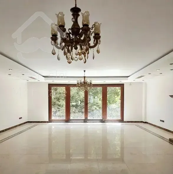 ۱۳۰متر /۳خواب/لاکچری و مدرن/تاپ لوکیشن