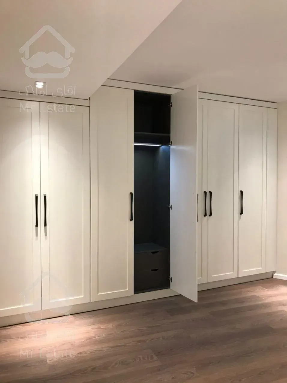 فروش آپارتمان فرشته 148  متر اکازيون