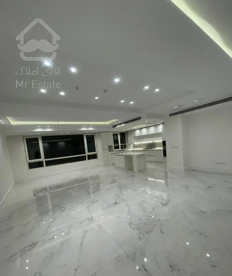 152 متر دو پارکینگ شیخ بهایی جنوبی ازادگان