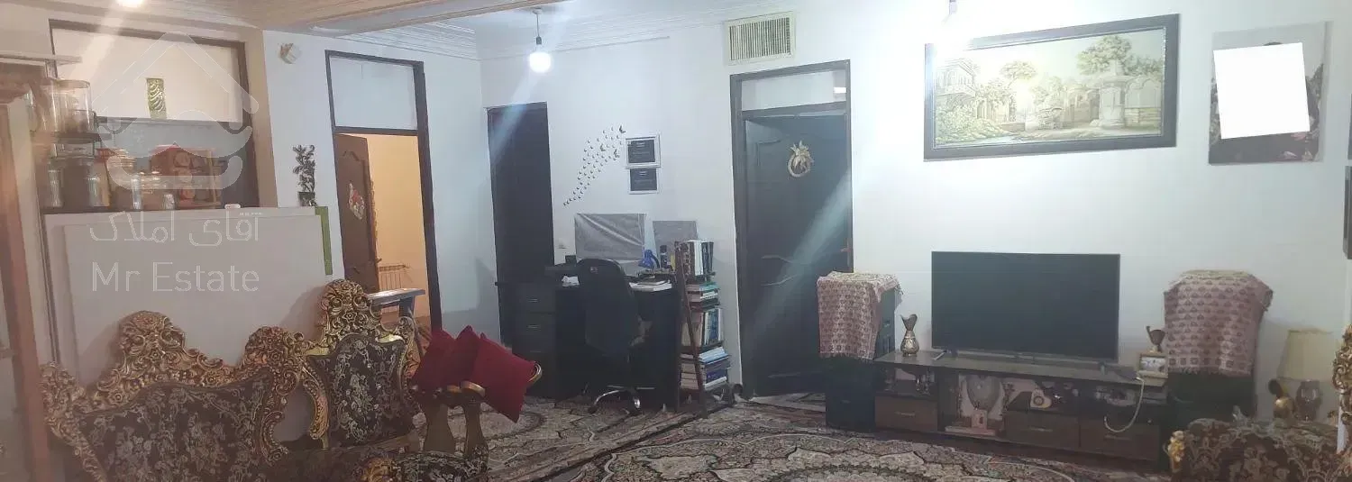 رهن کامل ۹۰متر شخصی‌ساز دنج و جنوبی پارکینگ‌دار