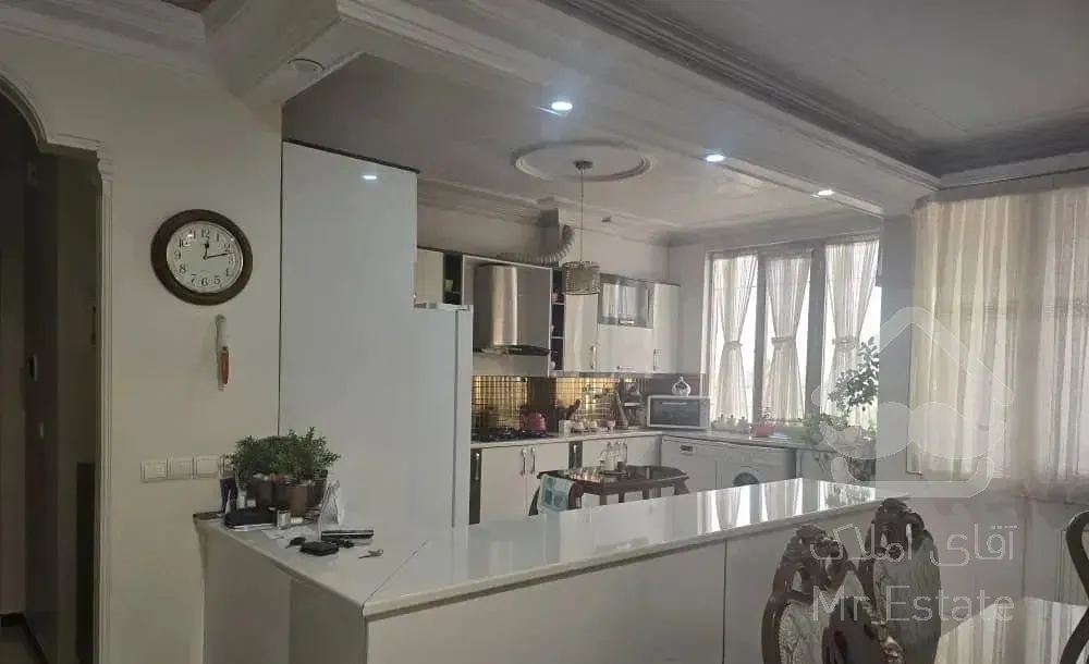 شیخ بهایی شمالی ۱۵۵ متر ۳ خواب