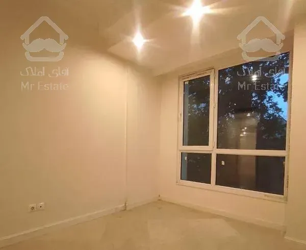 ولنجک ۱۵۲ متر طبقات بالا با ویوی‌ شهر+ ۲ پارکینگ