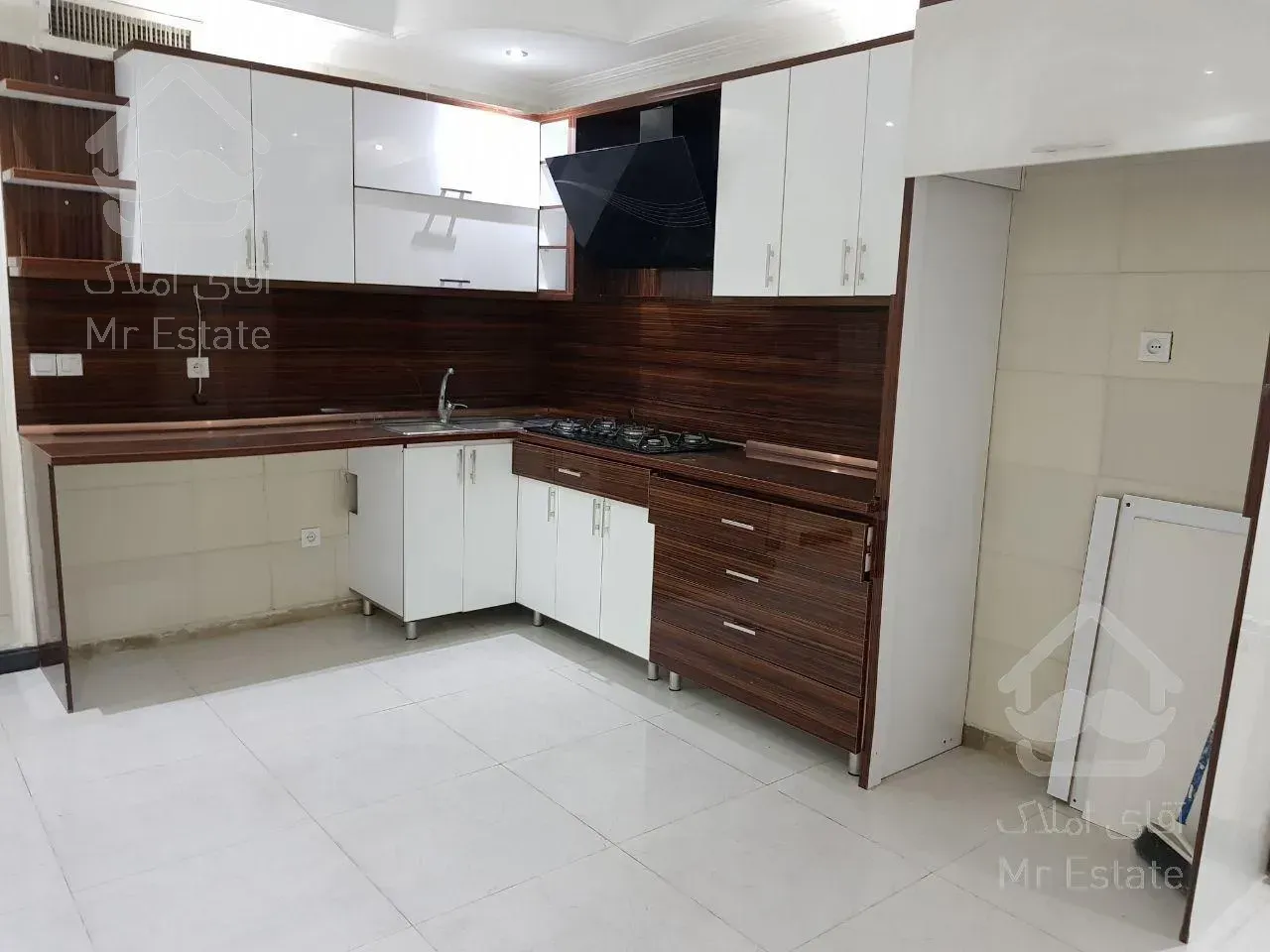 50 متری فول امکانات