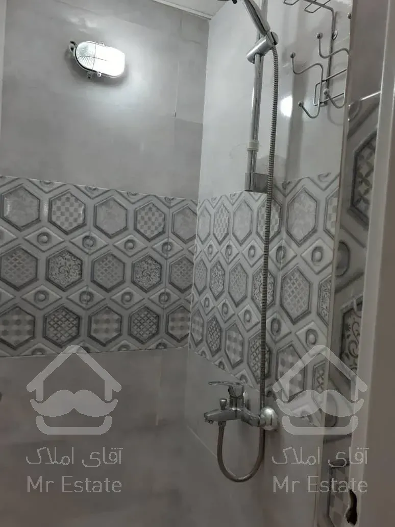 سازمان آب ۶۴ متر