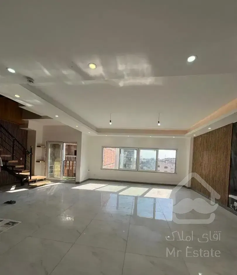 آپارتمان دوبلکس /با روف گاردن /درقلب محمودآباد