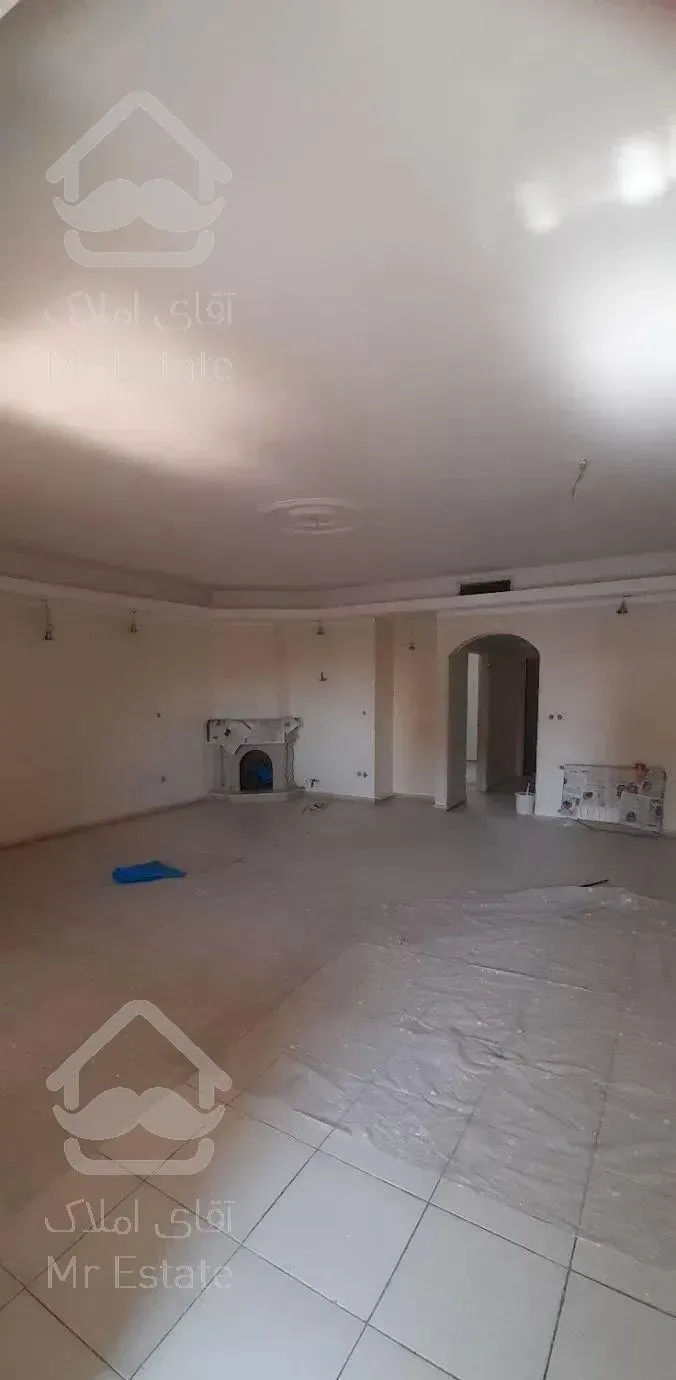 ۱۱۵ متر / ۲خواب / فول امکانات       (  لارستان  )