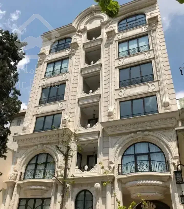 پاسداران ۲۲۰متر تکواحدی با ۵ پارکینگ سندی باکس