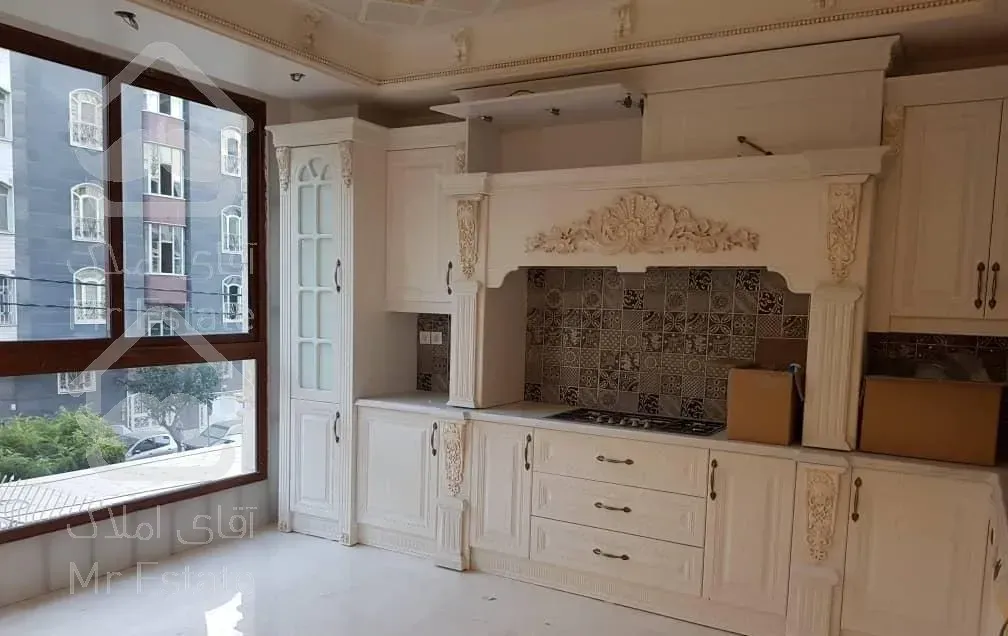 157متر 2پارکینگ نوساز بلوار فردوس غرب