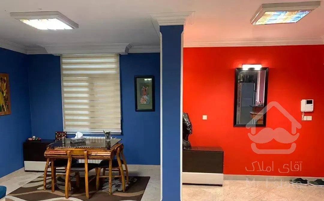 مرکز جردن / ۱۲۰ متری ۲ خواب / نورگیر جنوبی