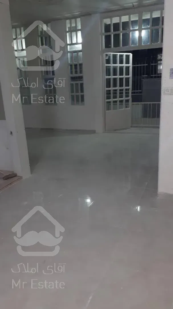 منزل ویلایی هنرستان دو طبقه