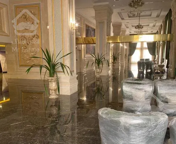 ۵۱ متر/ قصر بلورین نشاط/سازه ای مدرن