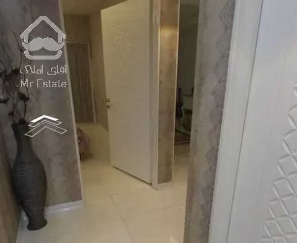 آموزگار111متری(سنددار)طبقه3/بدون مشابه/صفر