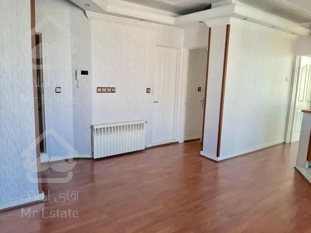 ۷۰متر آپارتمان مسکونی واقع در فردوس شرق