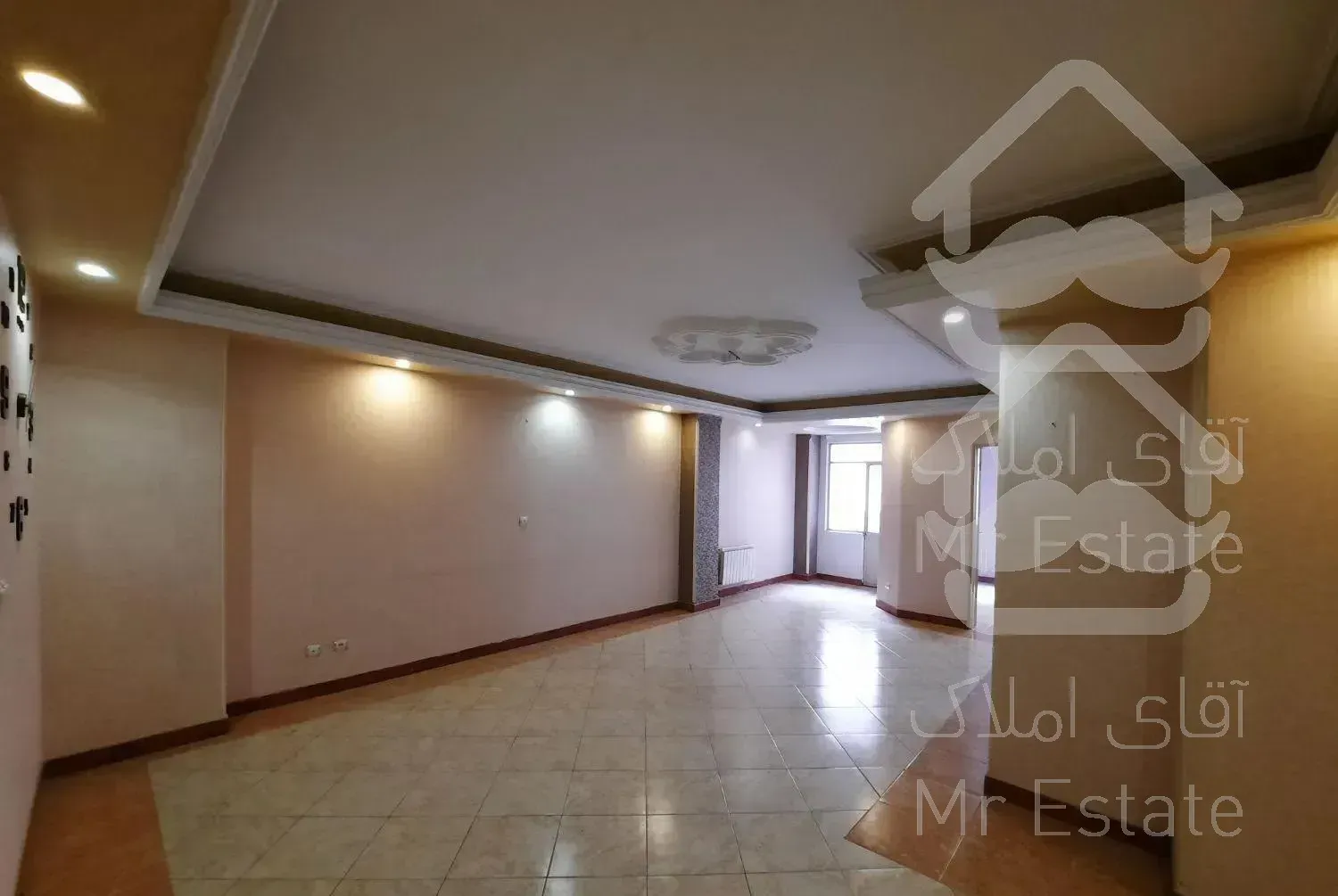 ۷۰متر مسکونی حوالی میدان ولیعصر