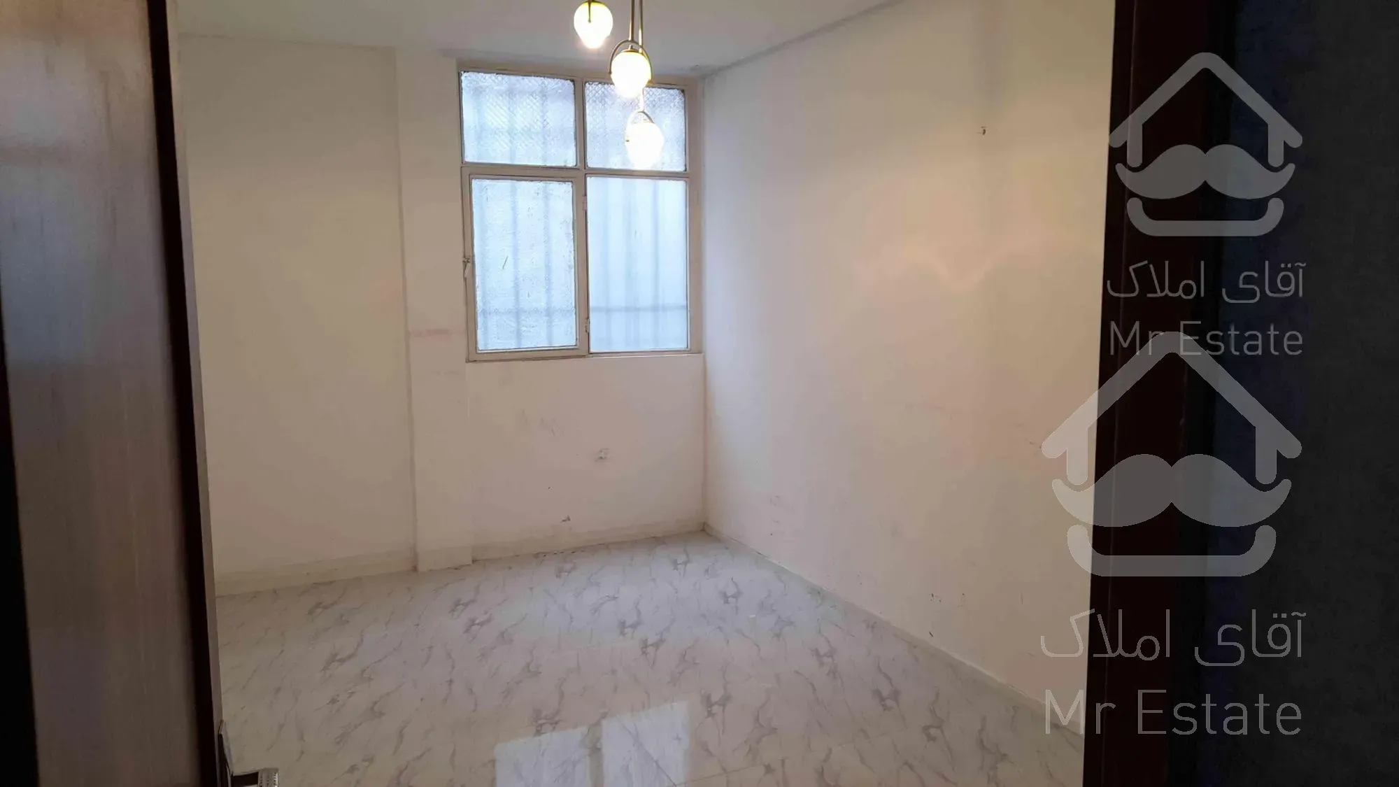 ۱۱۰ متر اداری بر کاشانی