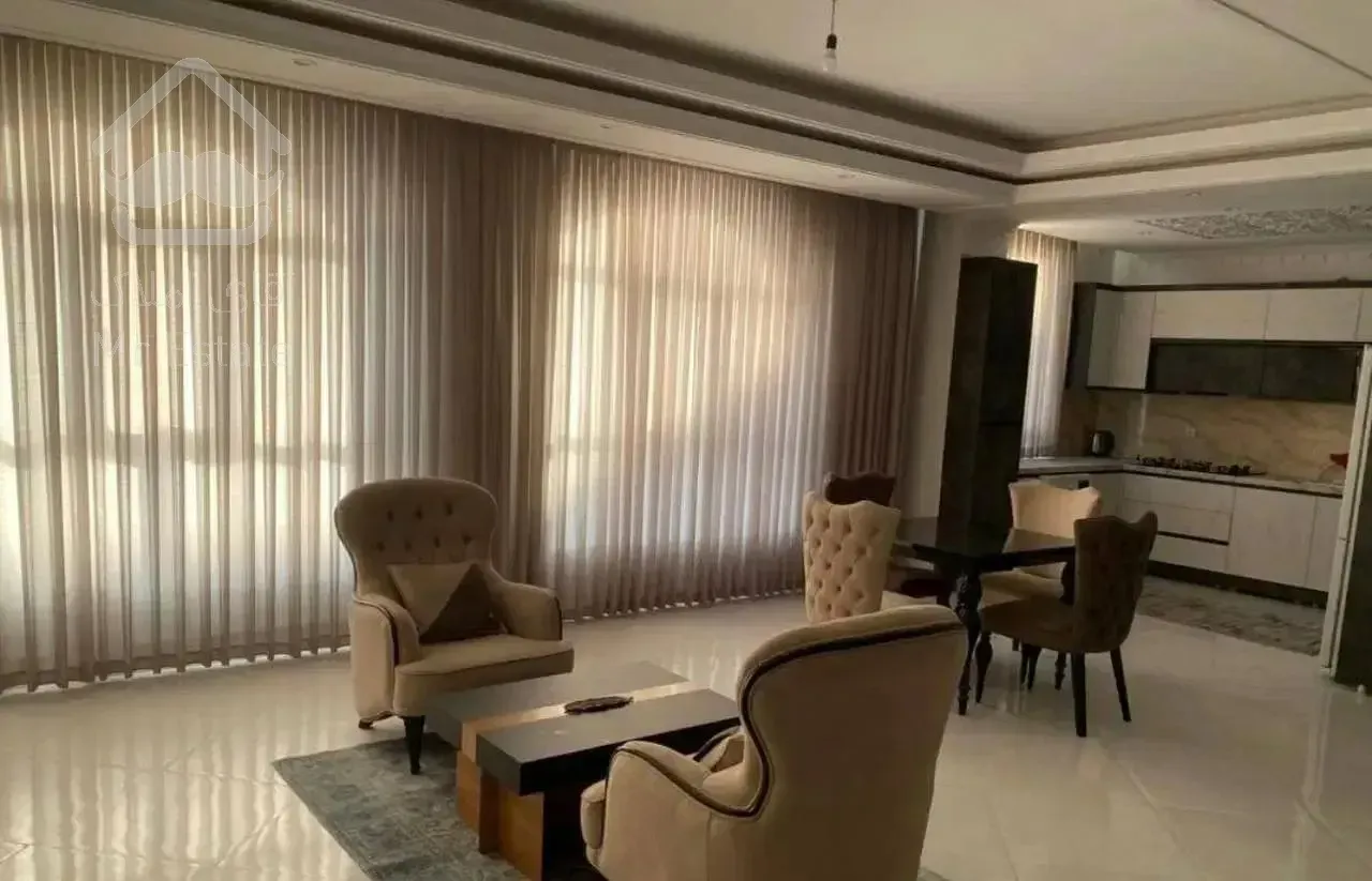 تاپ ۱۲۰متر سه خواب فول امکانات سالن پرده خور