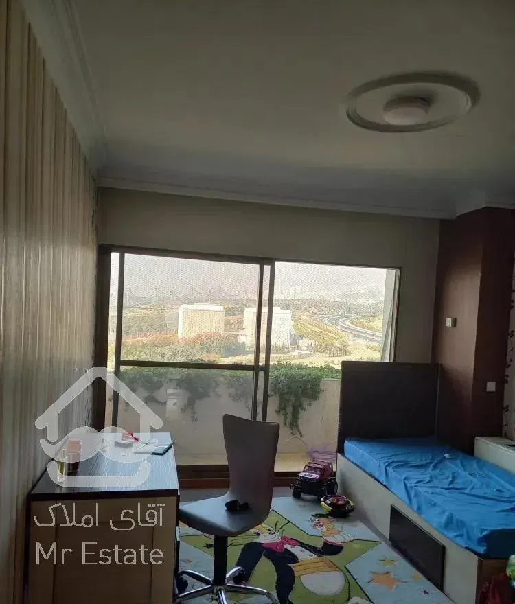 آپارتمان ۲۱۳ متر ۴ خوابه شهرک امید