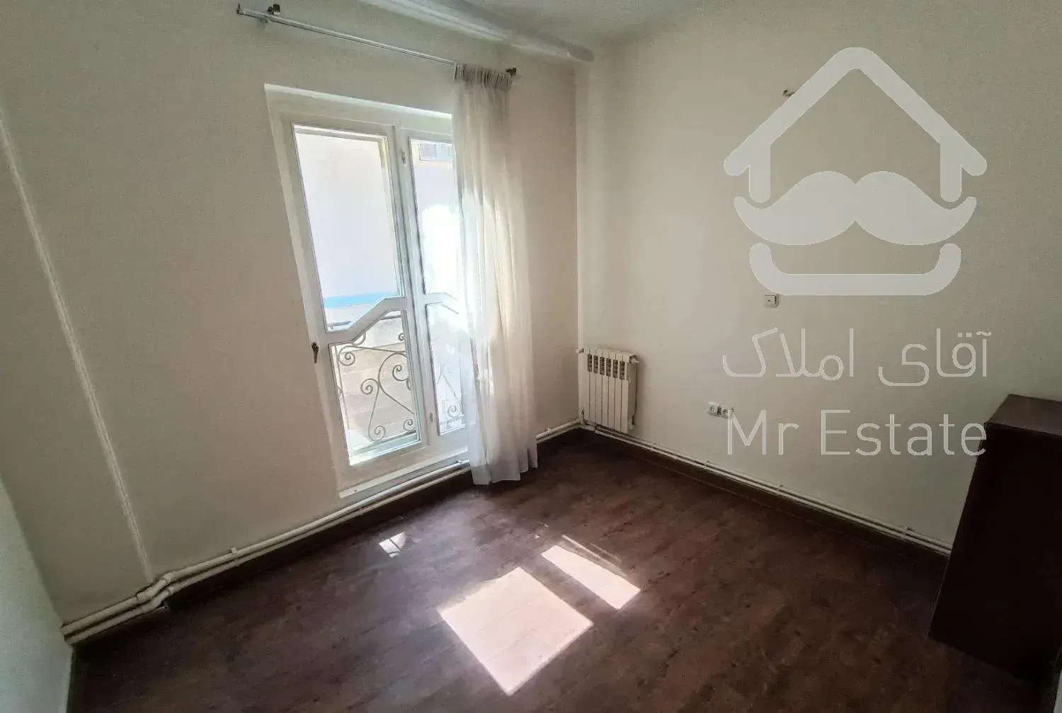 ۱۴۰ متر خوش نقشه ۳ خواب اوین