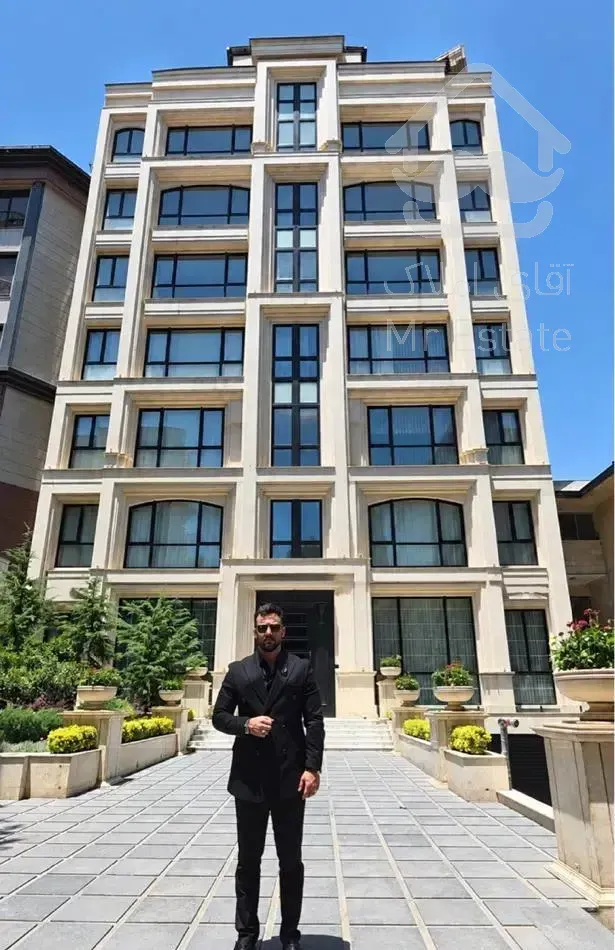 ۲۰۰ متر بروژه رالکس / بلوار ۲۴ متر / املاک نِست