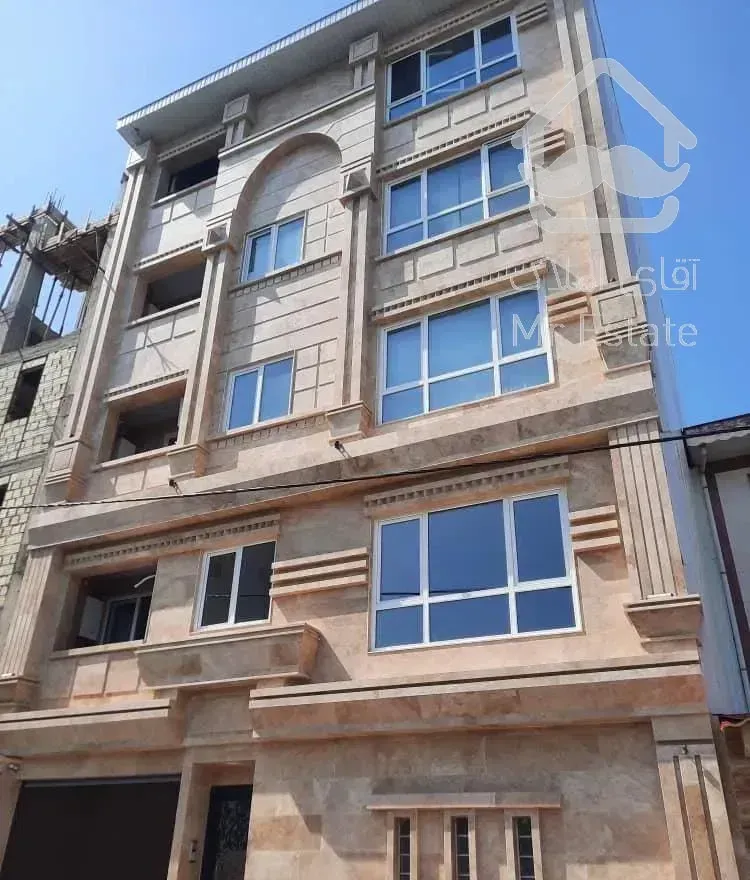 آپارتمان 83 متری خیابان پاسداران.