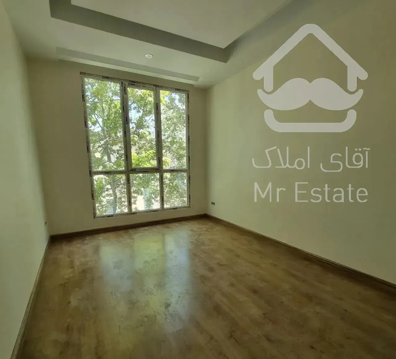 اپارتمان ۱۱۰ متری