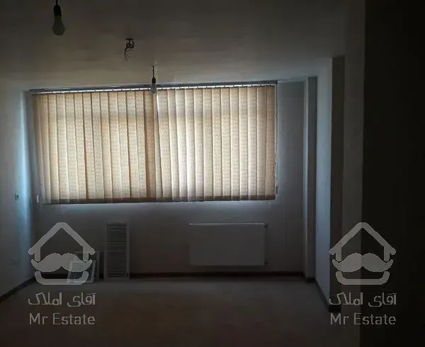 آپارتمان E5مسکن مهر فولادشهر کلیداول ۲خواب