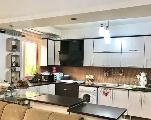 اپارتمان ۱۴۷ متری  ۳ خواب  مهرشهر