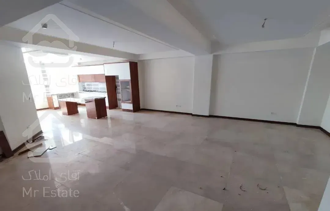 آپارتمان ۱۳۰ متری فول امکانات