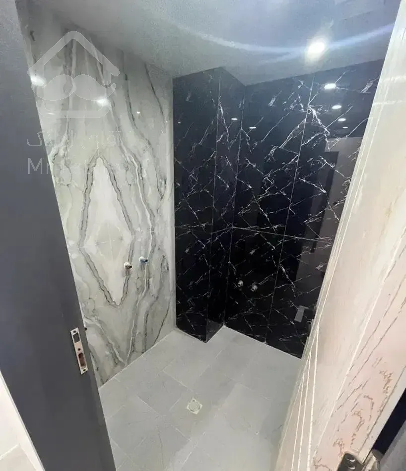 آپارتمان شهرک گلستان/۱۲۲متری/۳خواب/تک برگ سند