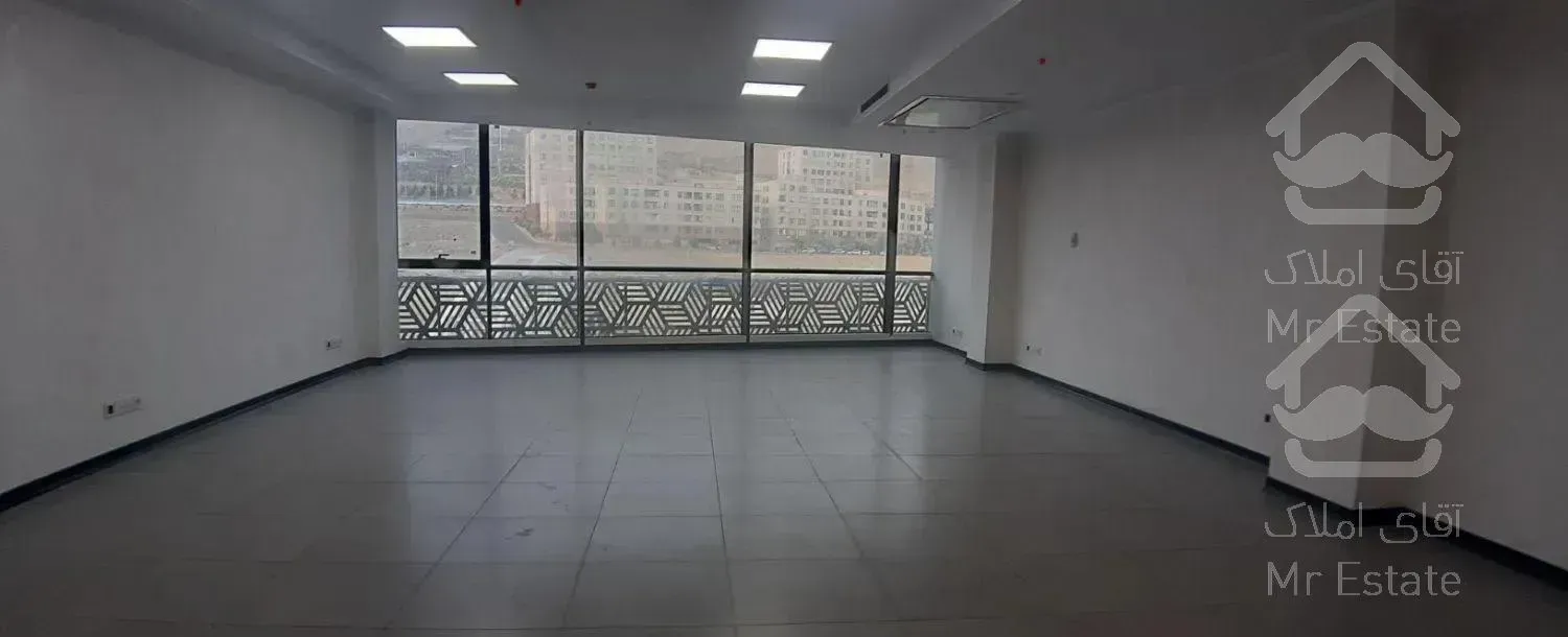 واحد ۸۵ متری مجتمع اداری مجاورت دریاچه چیتگر