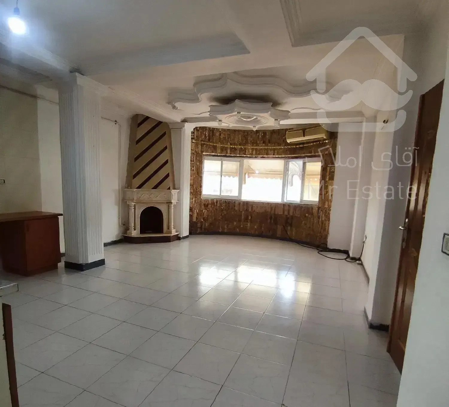 دوخواب،نورگیر عالی،تراس و پارکینگ ،طبقه اول