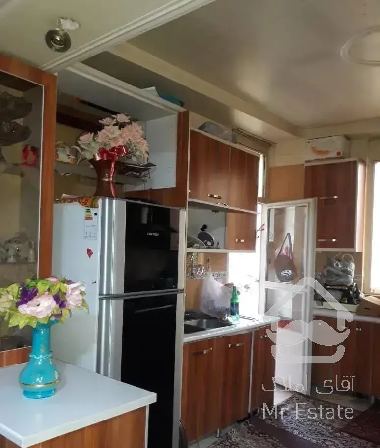 ۷۰متری روبه روی مترو هلال احمر (تخلیه)