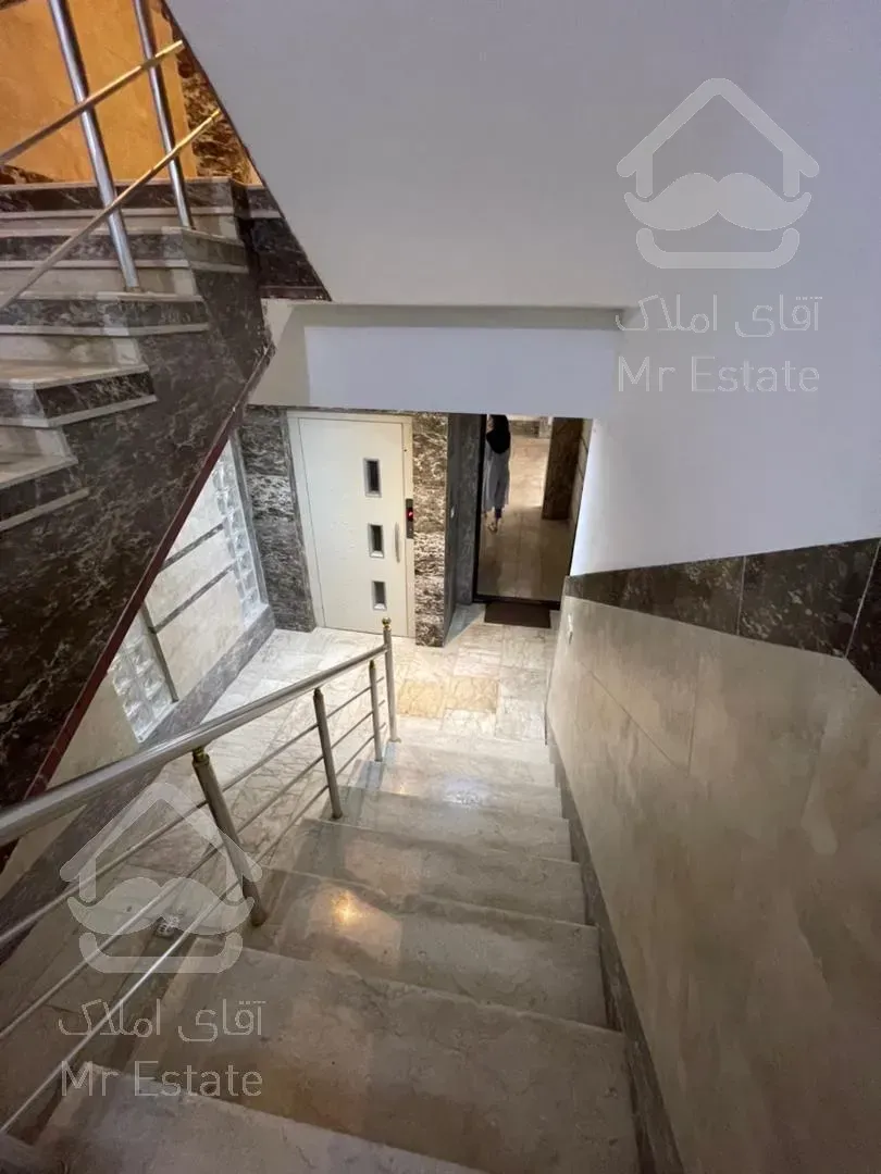 فروش آپارتمان 198متری. کوچه خصوصی. شخصی‌ساز. تک واحدی.