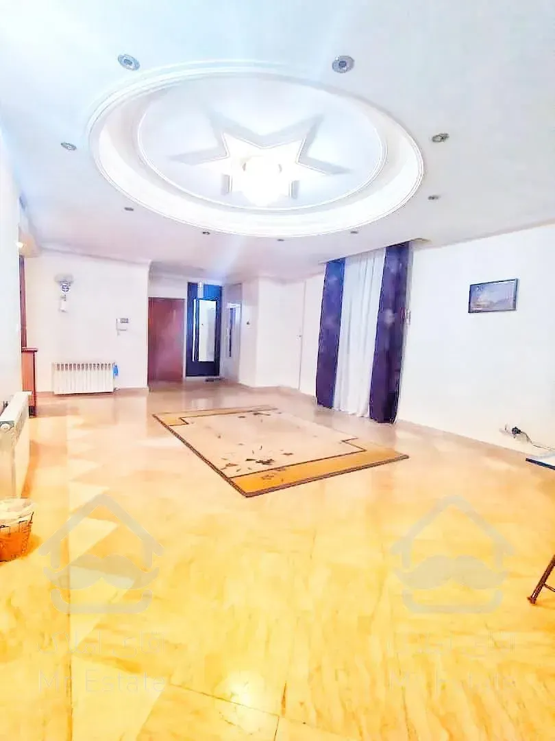 100متر سرمایه گذاری/کم سن/سالن پرده خور/آلاله شرقی