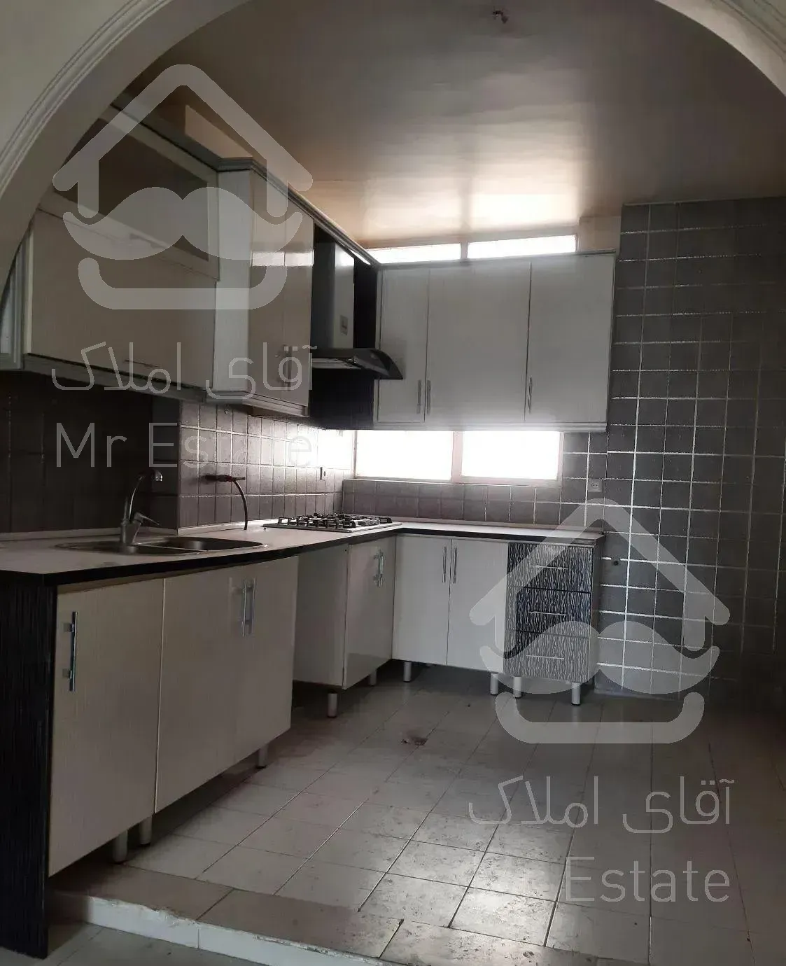 آپارتمان ۹۵ متری / ۲ خوابه / شریعتی