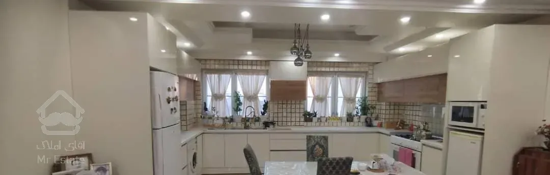 فروش آپارتمان ۱۱۰ متری ۲ خوابه در امامت